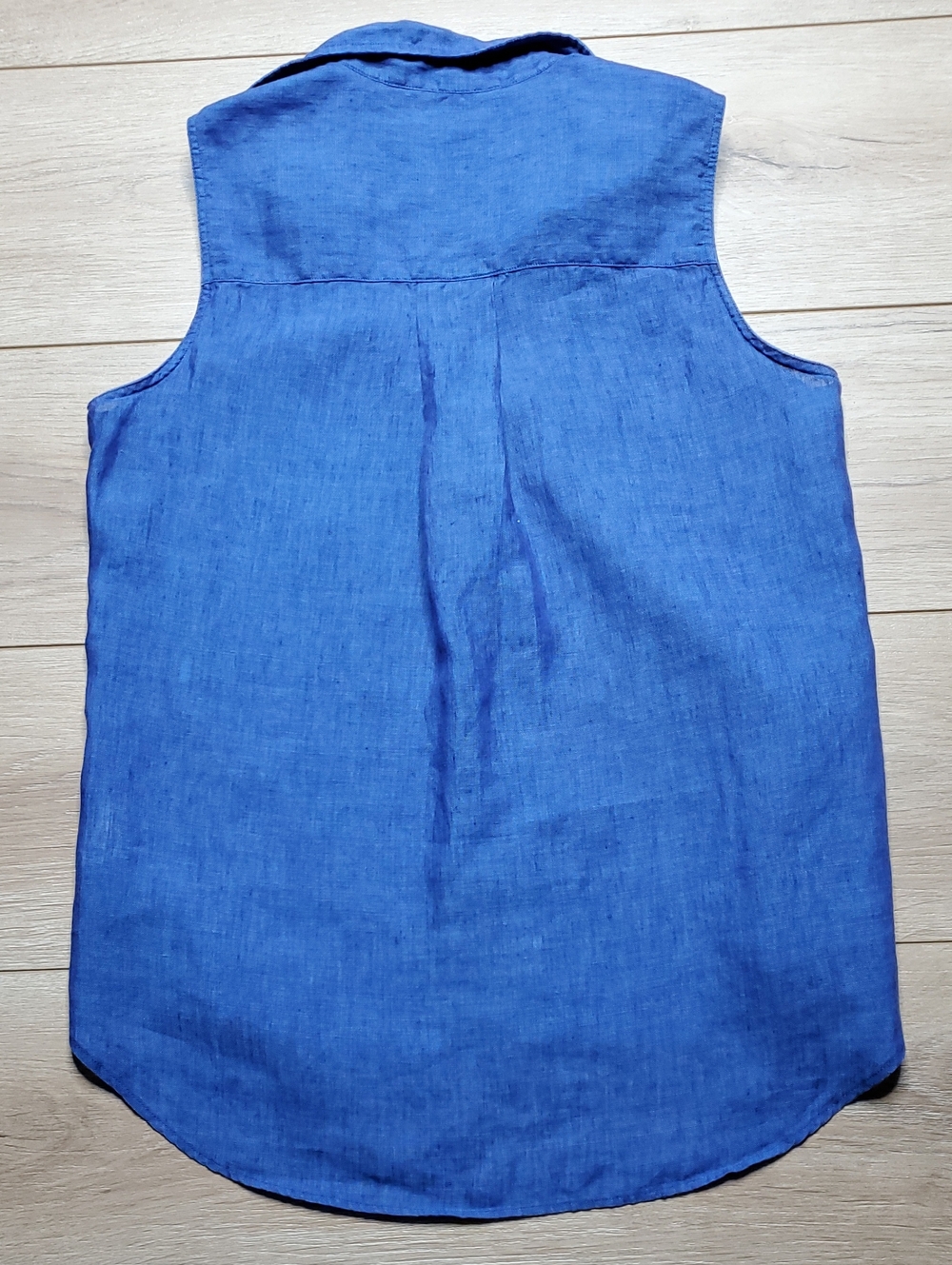 Frank & Eileen Sleeveless Button Down Shirt in Famous Blue Womens Size XS - Picture 7 of 7
